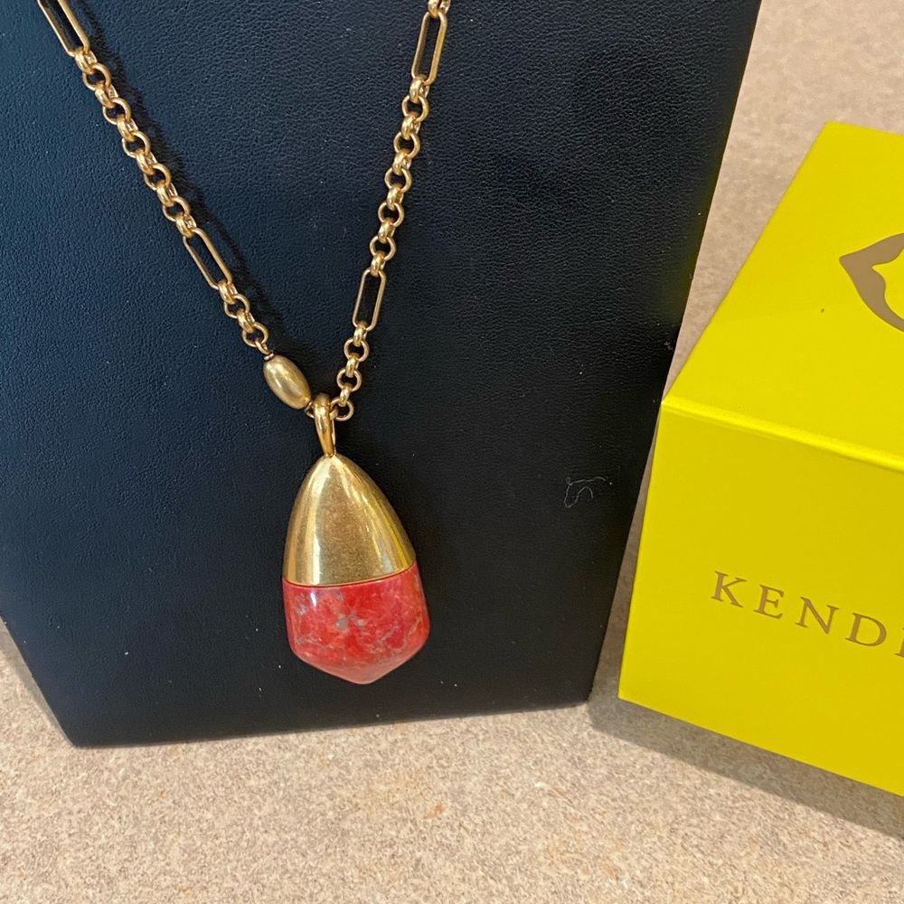 Kendra Scott Freida Vintage Gold Long Pendant Necklace Burnt Sienna Howlite NWT - Picture 2 of 6